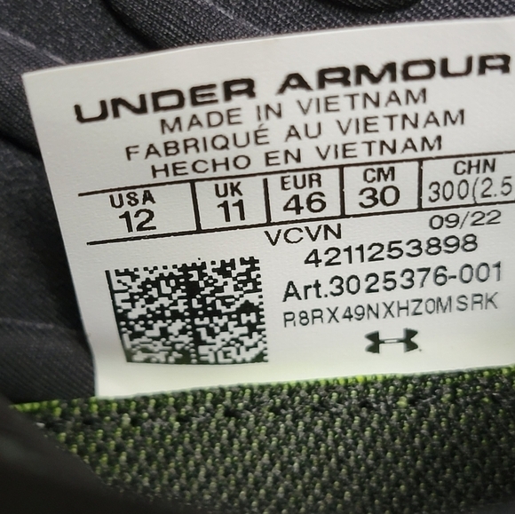 Under Armour Spotlight Lux MC LE Slime Football Cleats 3025376 001 Men Sz Multi main image 5